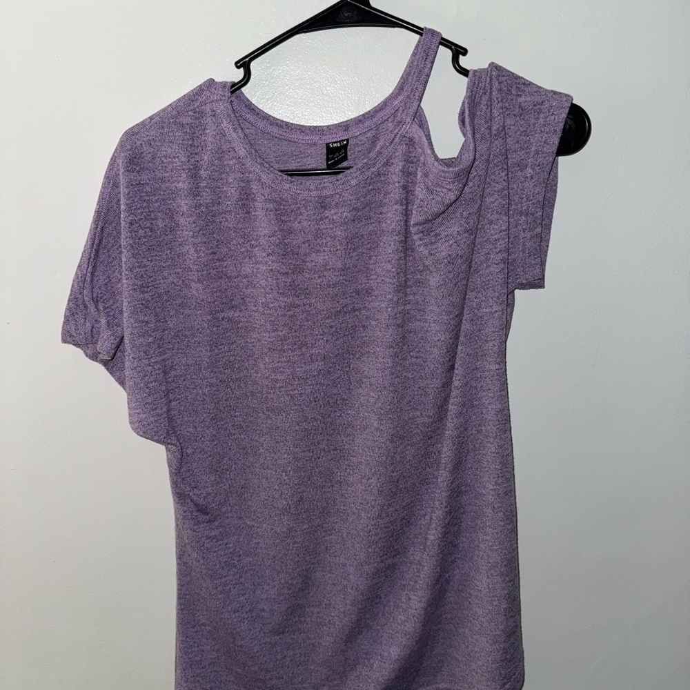 SHEIN Purple Short Sleeve Tee with Cutout